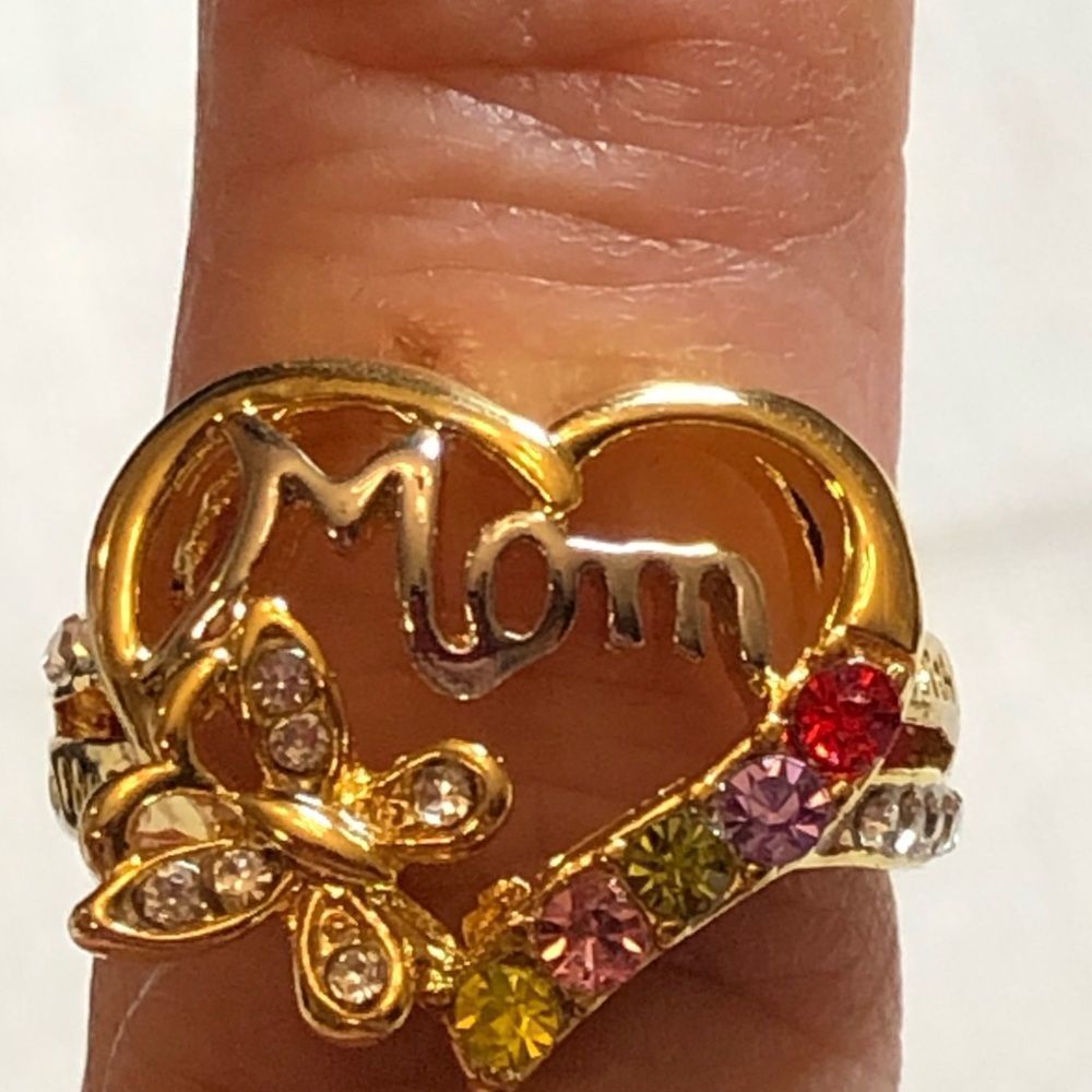 “Mom” ring - Picture 5 of 5